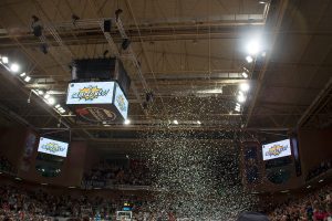 Videomarcador cubo central de baloncesto
